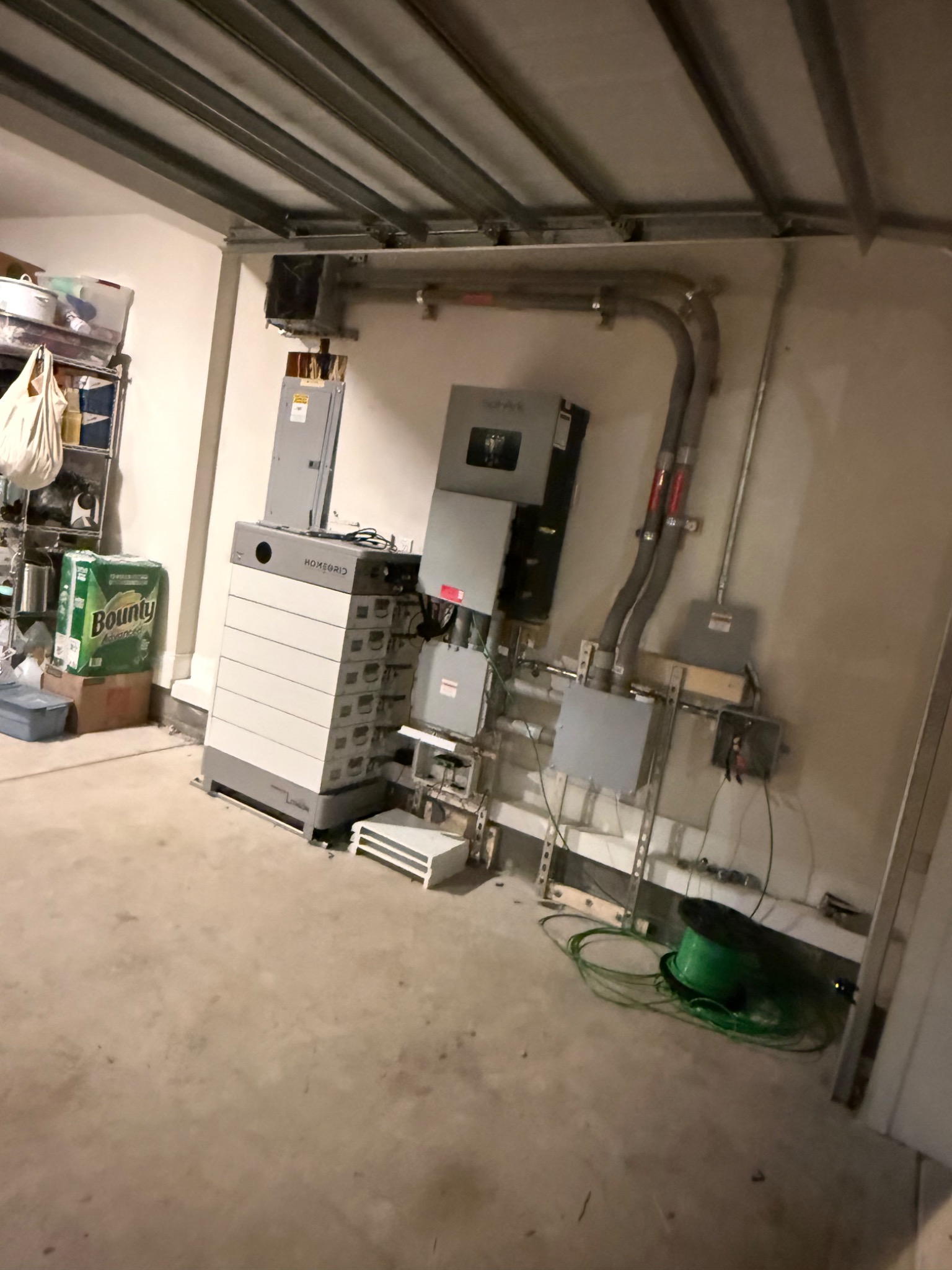 Energy storage and inverter setup