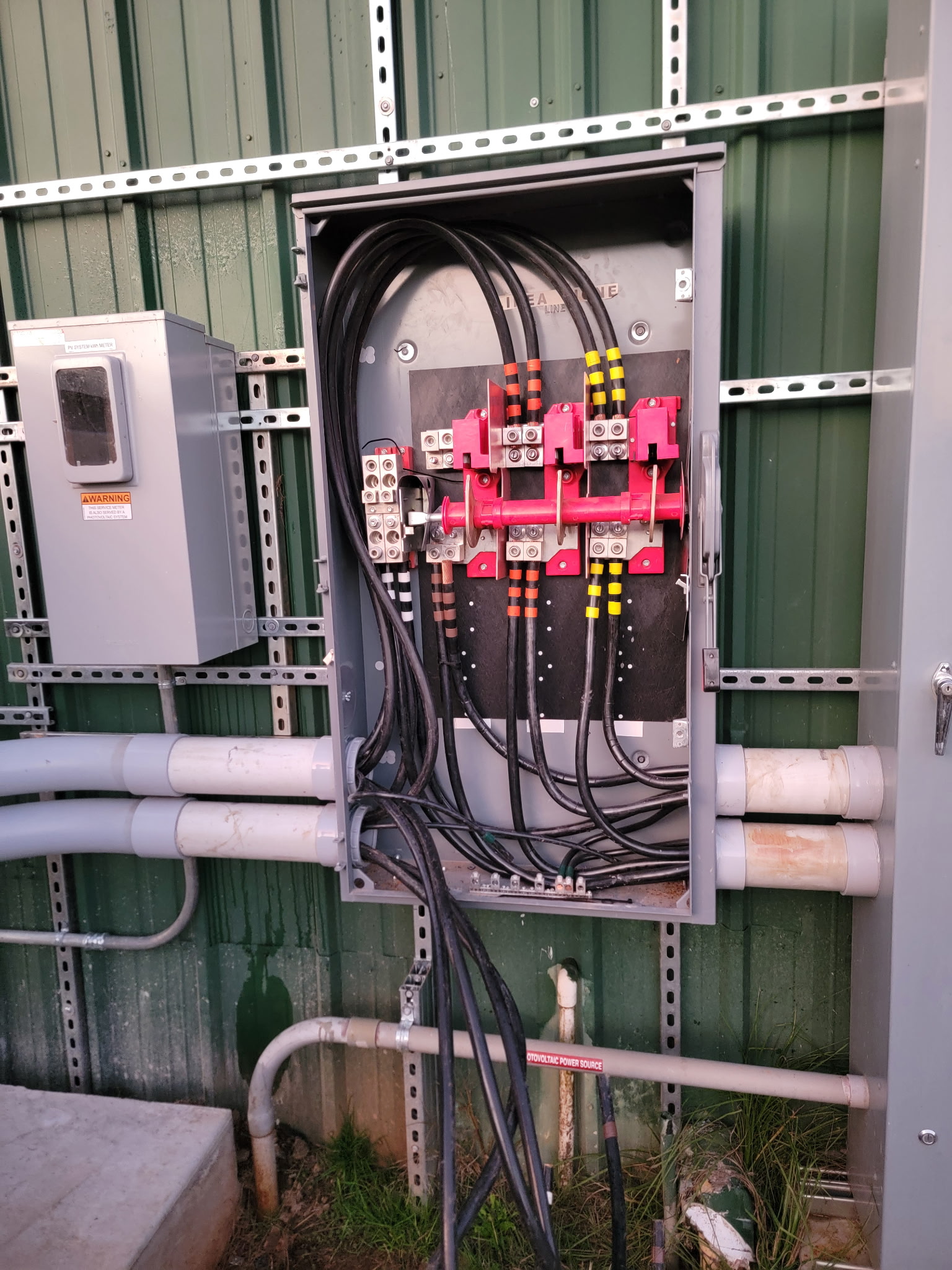 Outdoor combiner and conduit work